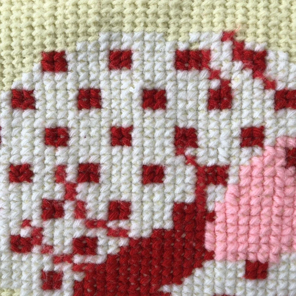 Handmade Sun Bonnet Sue Knit Blanket Yellow Stitched 63 x 44 Vintage